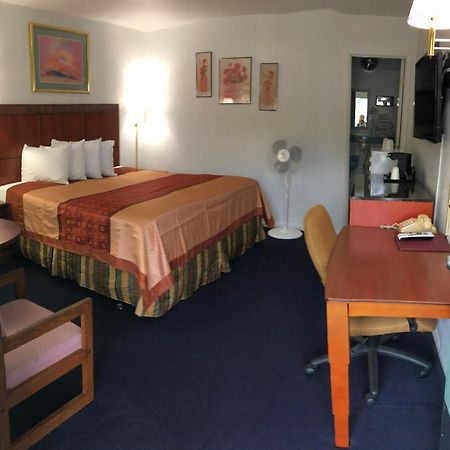 Best Budget Inn Рийдспорт Екстериор снимка