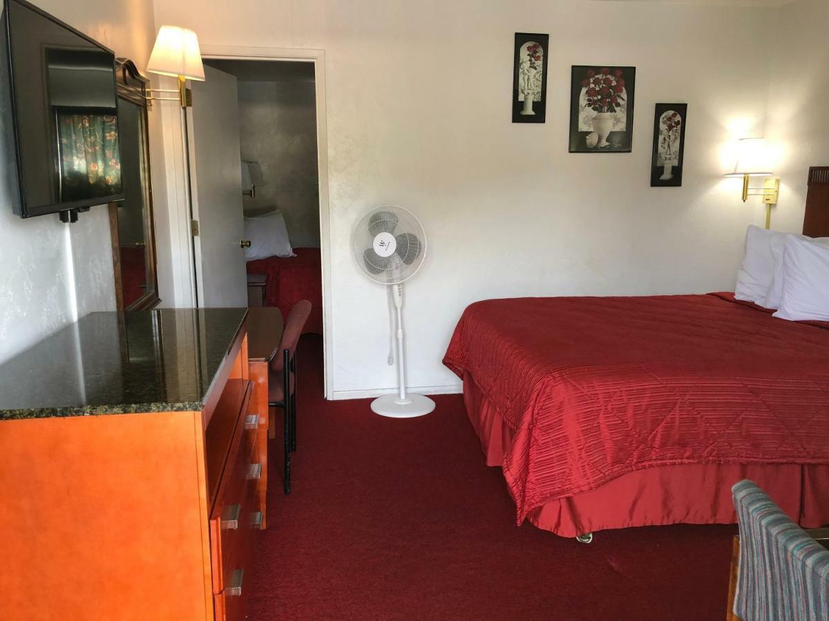 Best Budget Inn Рийдспорт Екстериор снимка