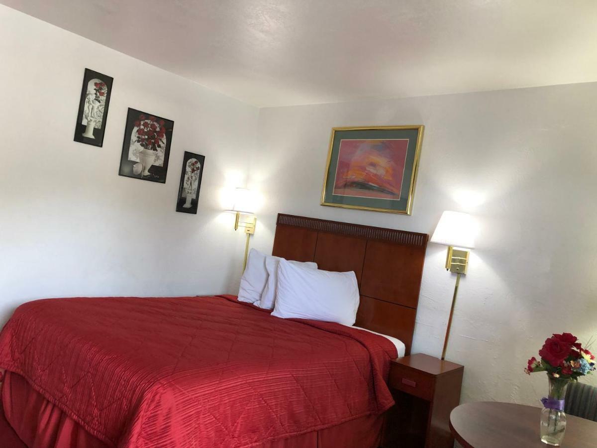 Best Budget Inn Рийдспорт Екстериор снимка